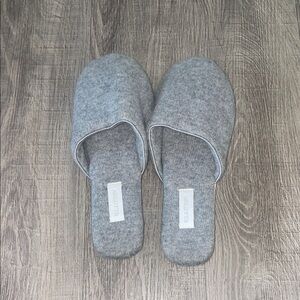 Women's Gray Cashmere Slippers